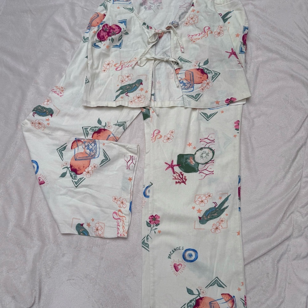 2 Piece Summer Pant set. White and Green Straight Leg Pants with Floral Print